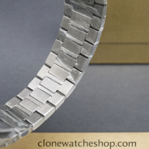 Patek Philippe Super Clone Watches 1:1 Cubitus 5821/1A-001 Green Dial